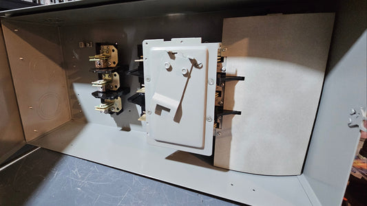 LSP1236SN - FEDERAL PIONEER BUS PLUG